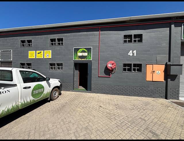 217M² WAREHOUSE TO LET IN EPPING INDUSTRIAL